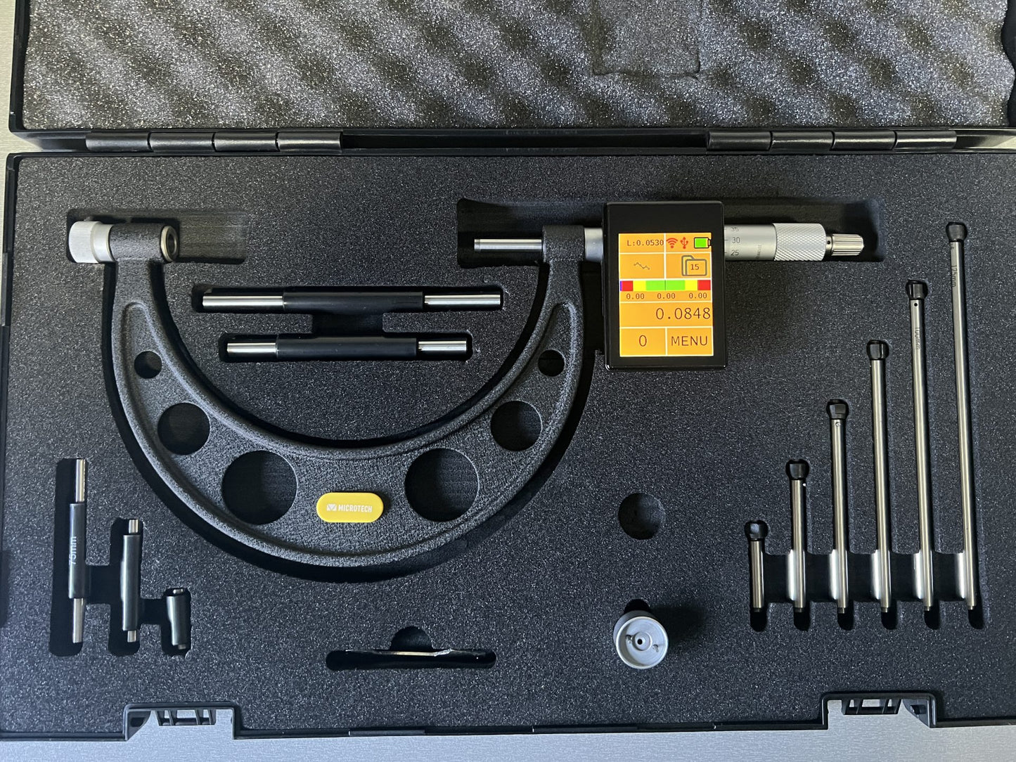 TABLET micrometer with INTERCHANGEABLE ANVILS (anvils and rods incl)