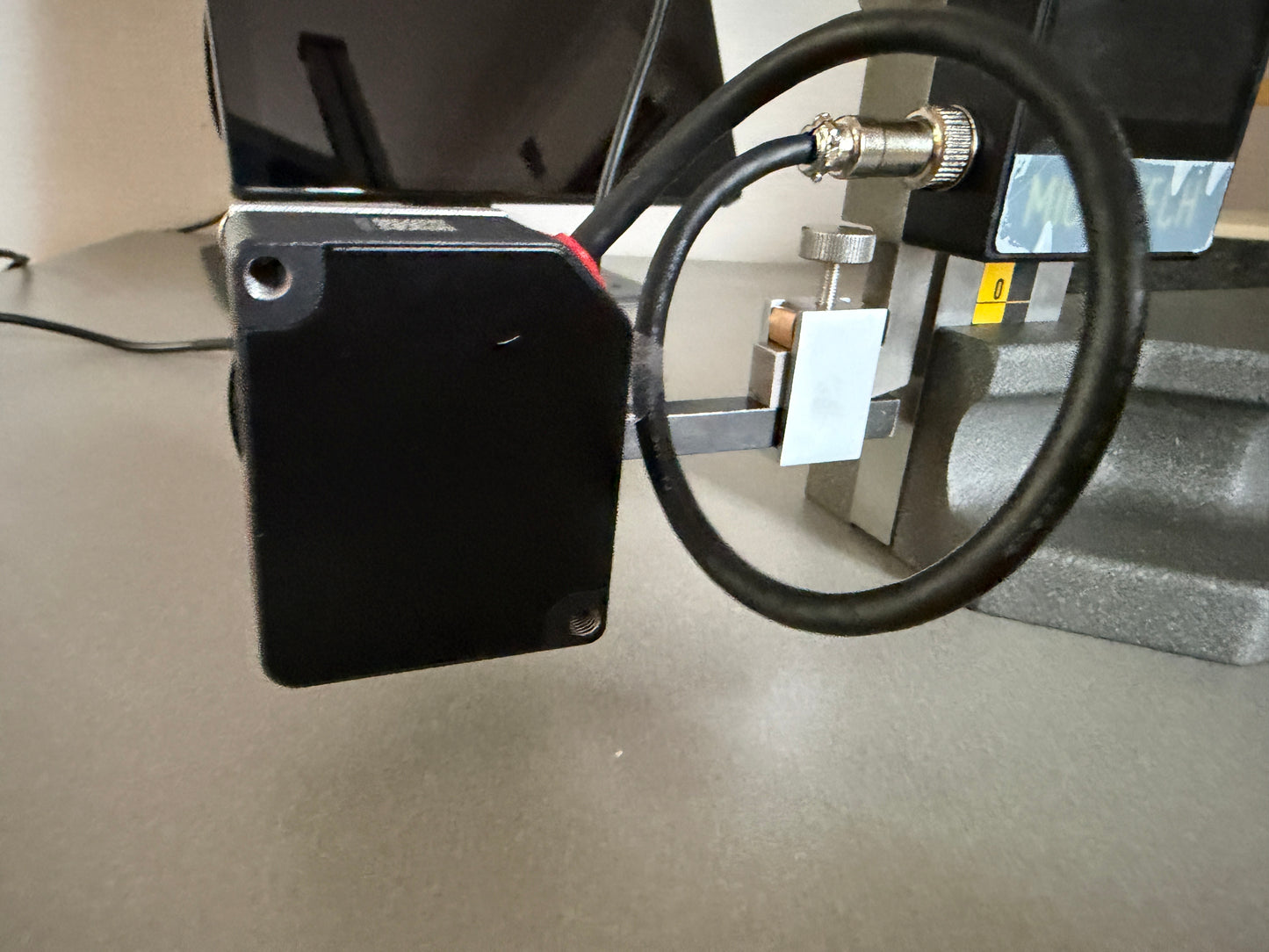 DataMet MICRON 2D LASER Height Gage - Motorized Z Travel